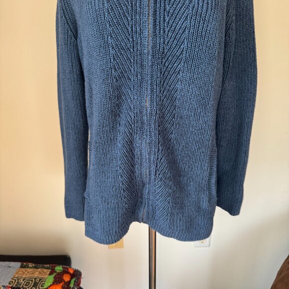 L.L.Bean Knitted Dark Blue Zippered Sweater - Picture 7 of 13